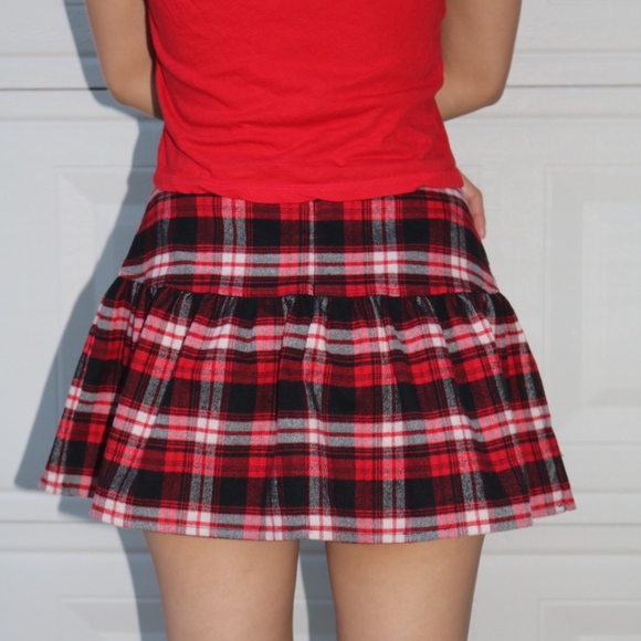 Forever21 plaid skirt - Picture 3 of 3